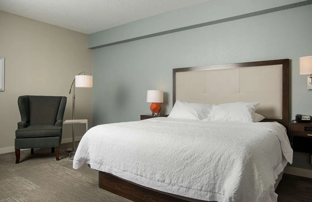 Hampton Inn Joplin-1
